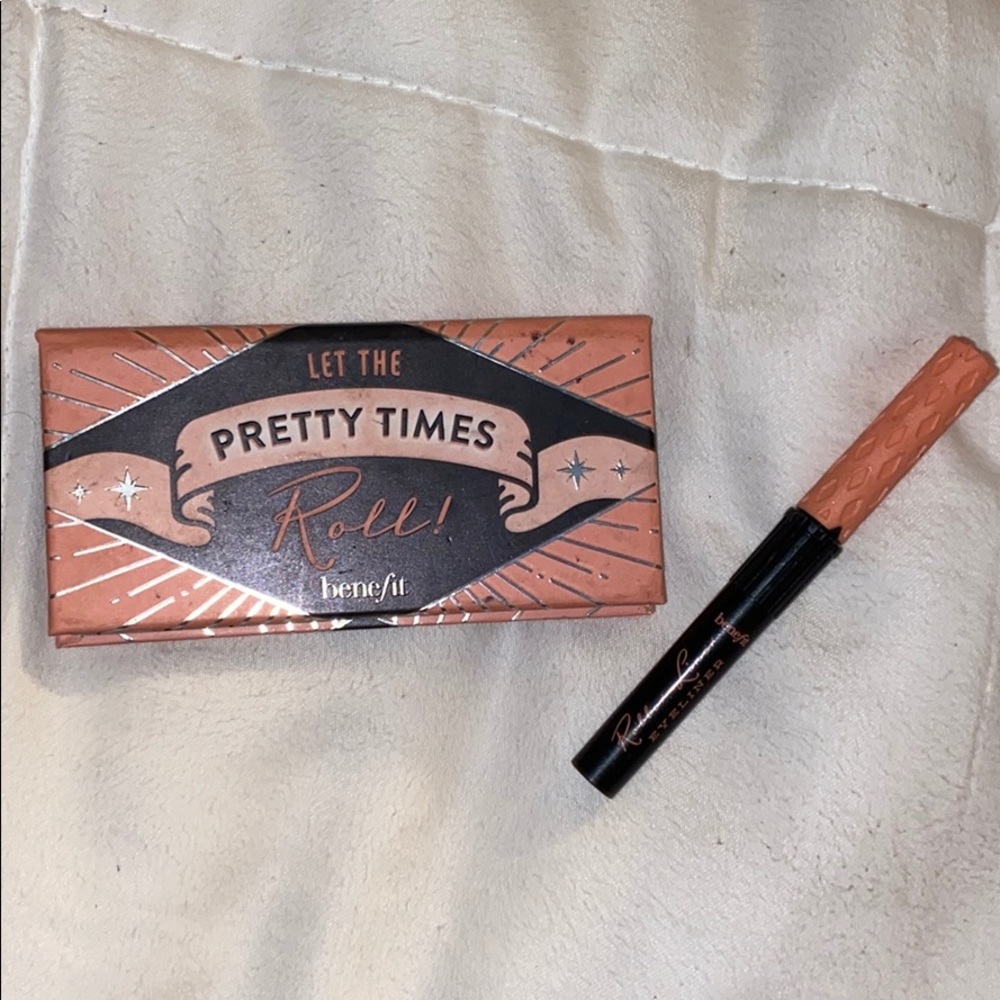 BENEFIT MAKEUP BUNDLE!